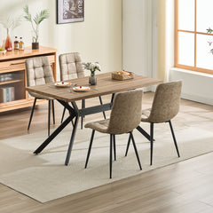 Chaise de cuisine brun jaunâtre, tissu Tech, rembourrée avec pieds en métal noir.